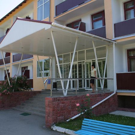 Hotel Санаторій Збруч Sataniv Exterior foto
